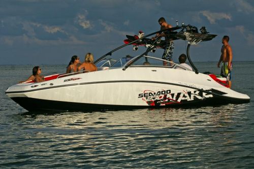 2010 Sea-Doo 230 WAKE sport boat - static (1).jpg